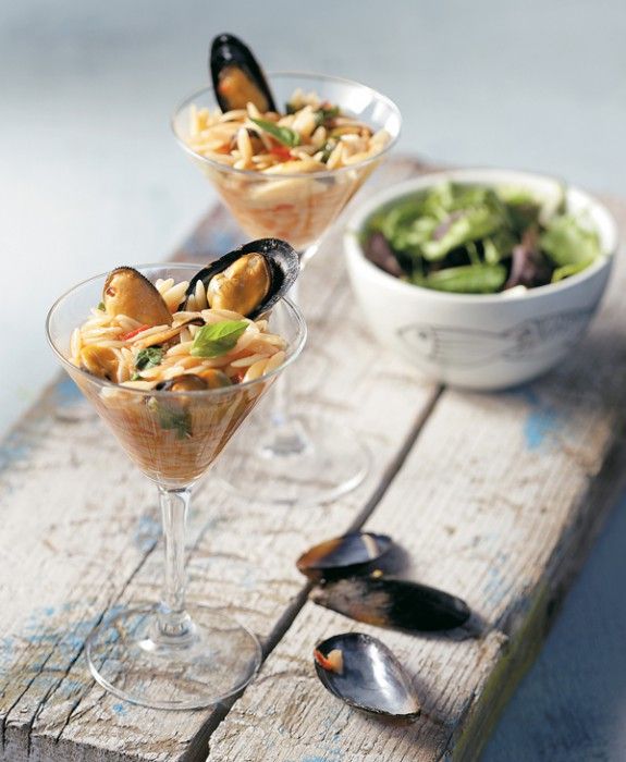 21130606_01341_monomaxies_kritharaki-bloody-mary-me1-mydia