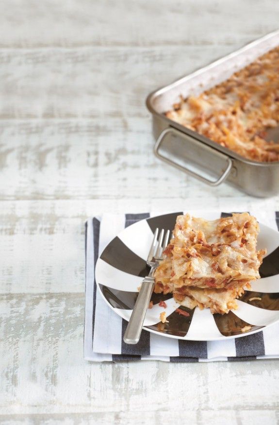 xilopites me kima loukaniko sto fourno IMG_0182