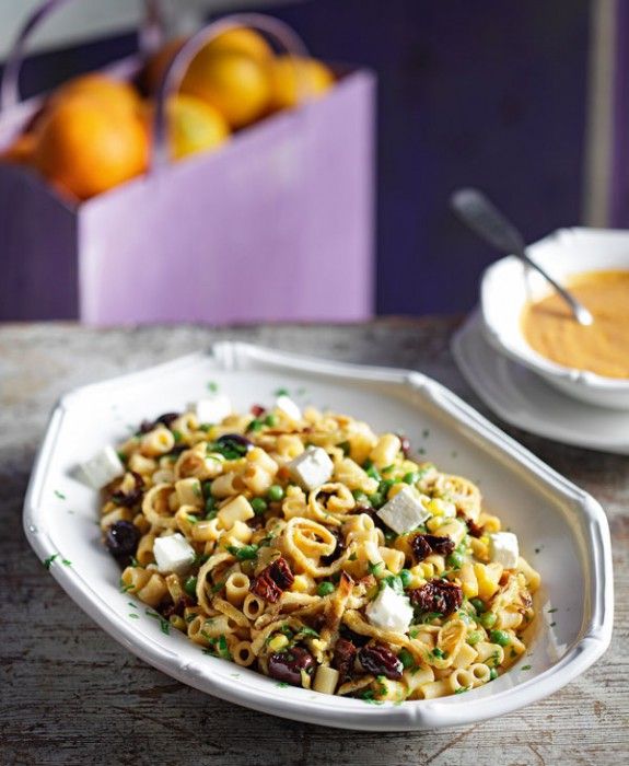 21111220_3404_makaronosalata