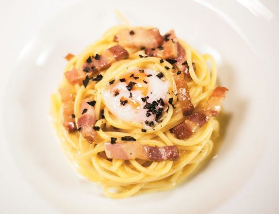 Fuga-η-περίφημη-καρμπονάρα