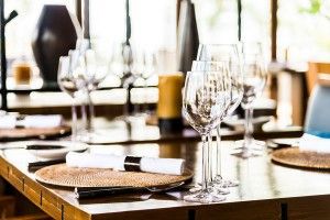 Διαδικτυακή συζήτηση για την επόμενη μέρα της εστίασης από τη Νήσο και την Άμβυξ