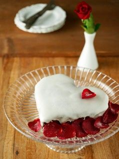 keik kardia me leuko glaso