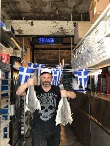 Περνάμε την 25η Μαρτίου παραδοσιακά στο Überness