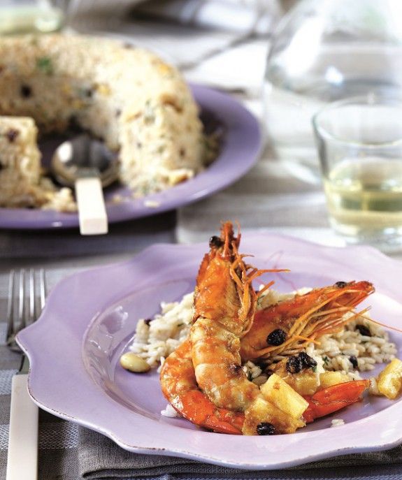 INDIKES GARIDES ME KARI ANANA STAFIDES