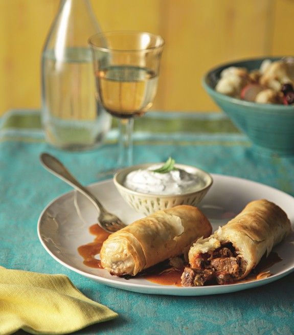 welligton me mosaraki k saltsa giaourtiou