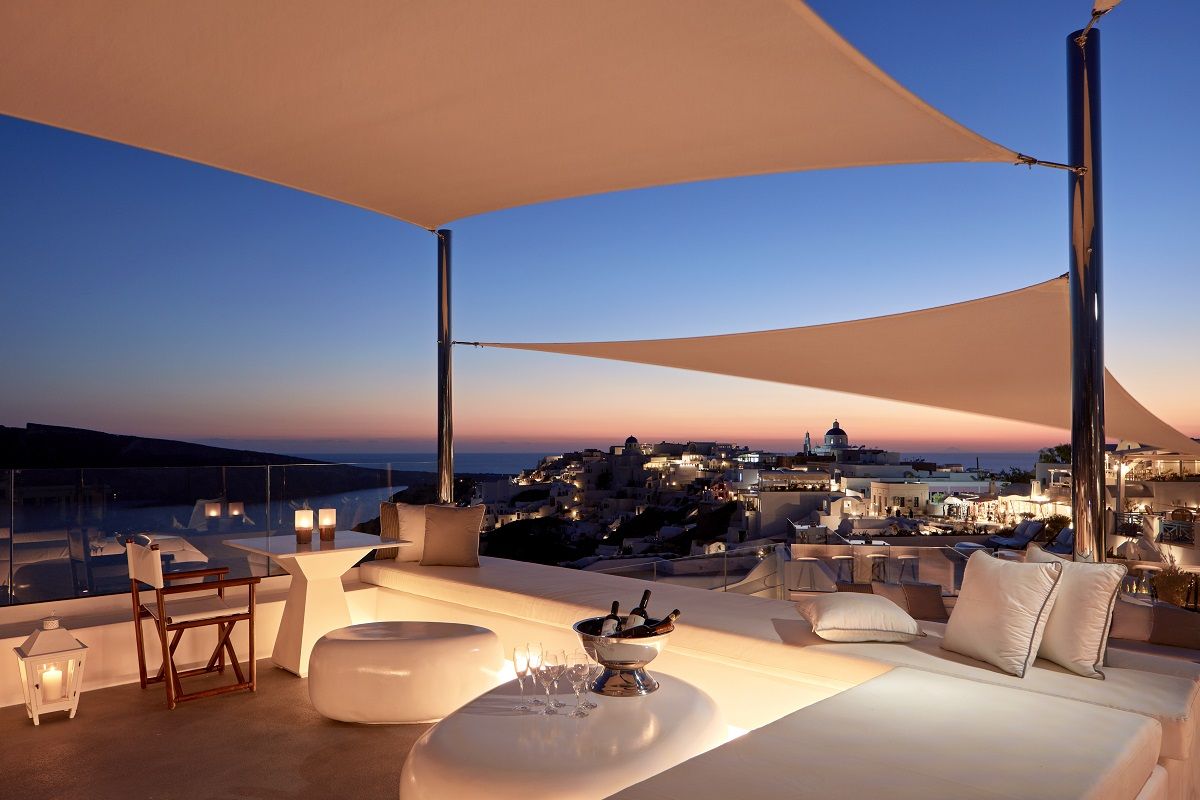 CanavesOia Sunday Suites – Gastronomy (8)