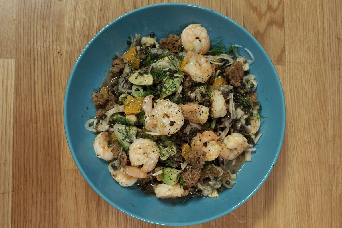 salata-me-fakes-kai-kriton-artos1