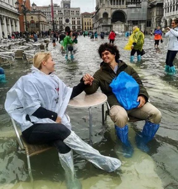 20181031162321_VENICE