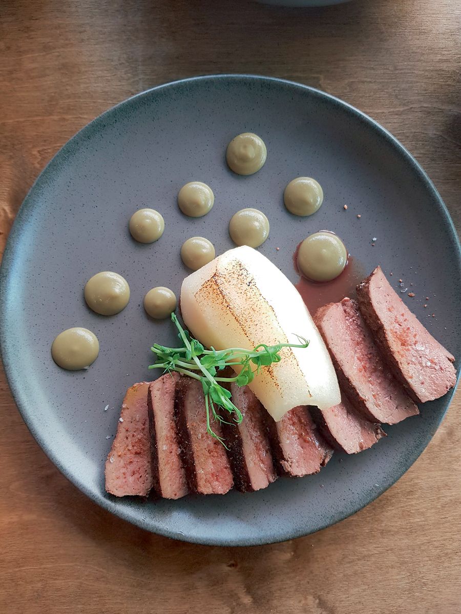 20181123193919_extravaganza-1