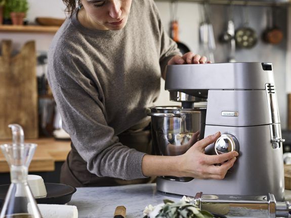 20181128172650_20180206-Kenwood-Veronica-18902