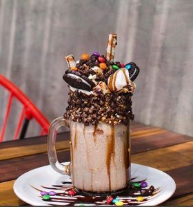 20190102163624_freakshake