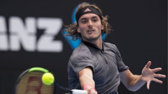 20190110123430_tsitsipas2