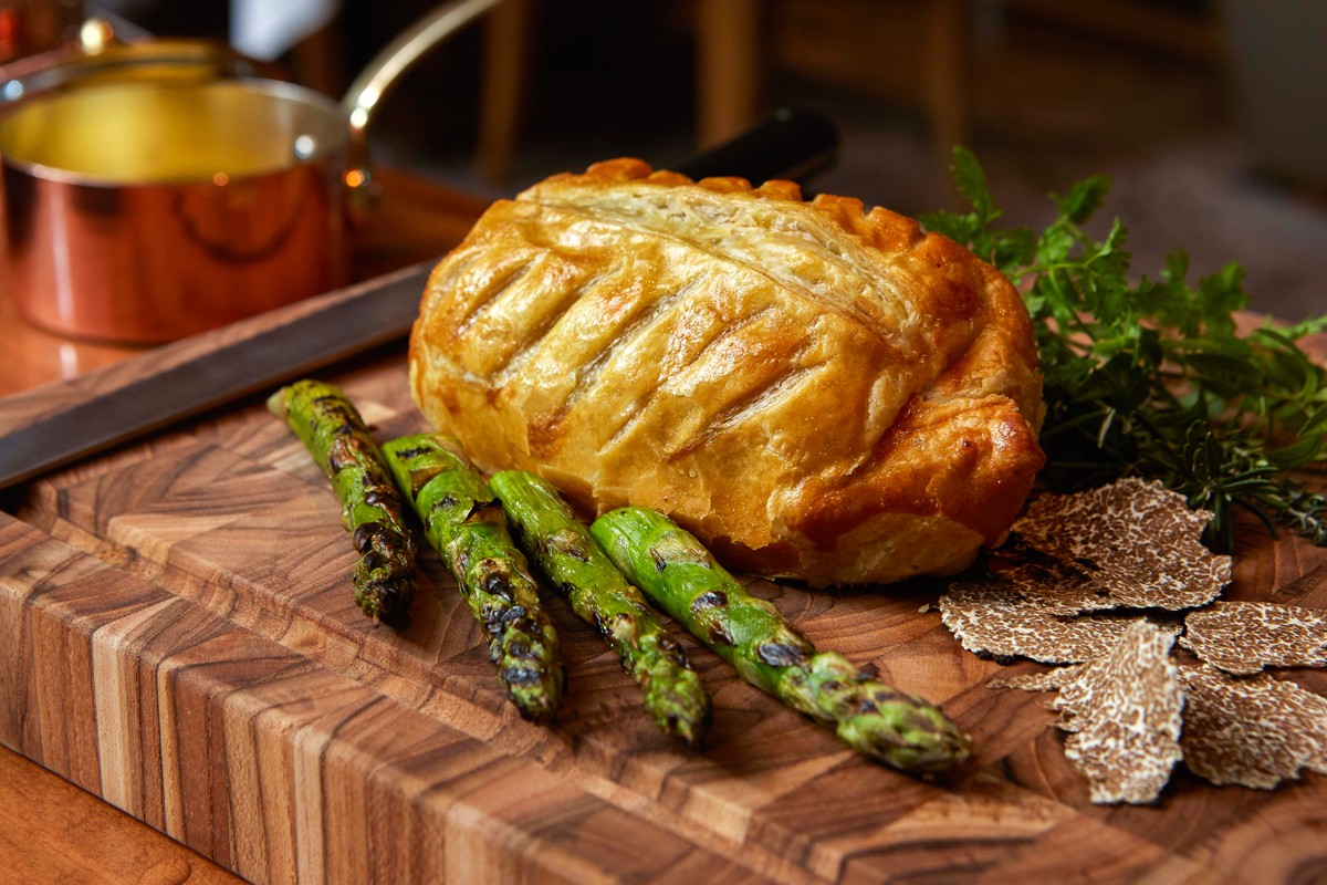 20190129153903_Mikri-The-Grand-Wellington-1