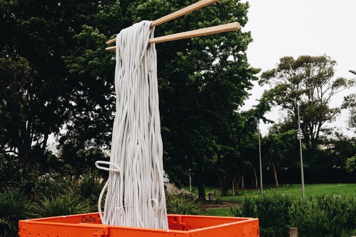 OnDo_grassowhat1-anoigma