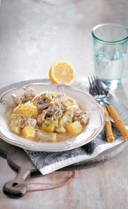 Lemony chicken, potato and artichoke stew