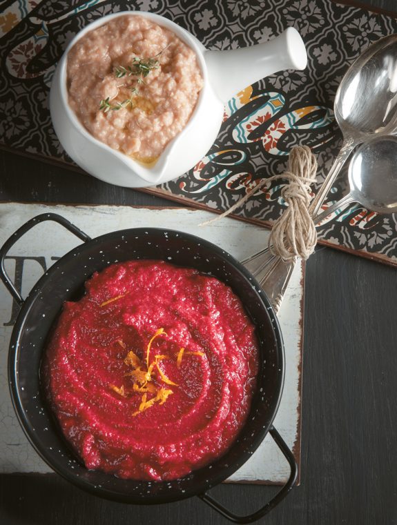 taramas-se-2-ekdoxes