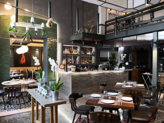 57186039_2213390465373185_6757214567249477632_n