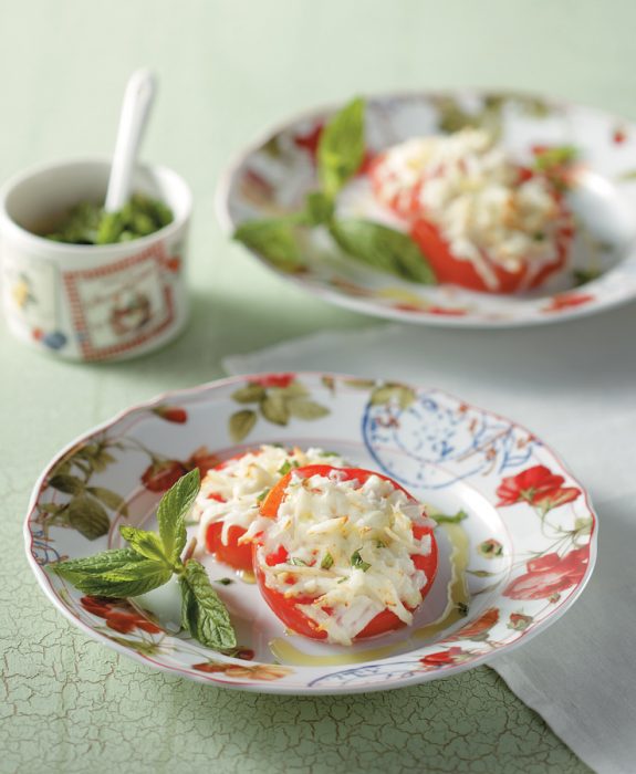 fetes-orimis-tomatas-me-xaloumi