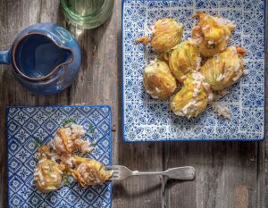 kolokithoanthi-gemisti