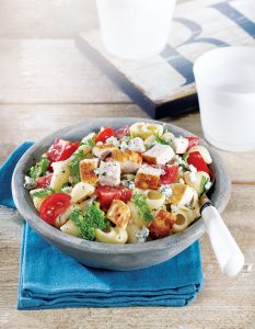 Chicken, chervil and blue cheese pasta