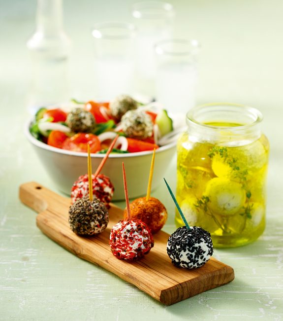 salata-me-giaourtoturakia