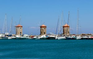 Ρόδος: 7 γευστικοί σταθμοί στο νησί των ιπποτών