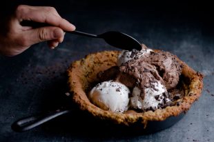 mikri-pasgoto-me-mpiskoto