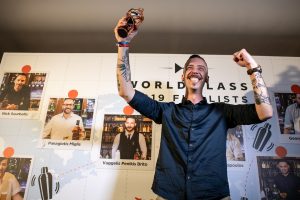 Ο Νίκος Σουρμπάτης είναι ο ο Έλληνας Bartender of the Year 2019