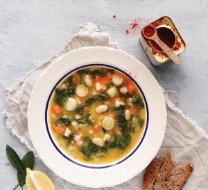 White bean soup with chards