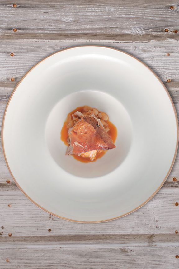 mikri-xoirino-me-lahano