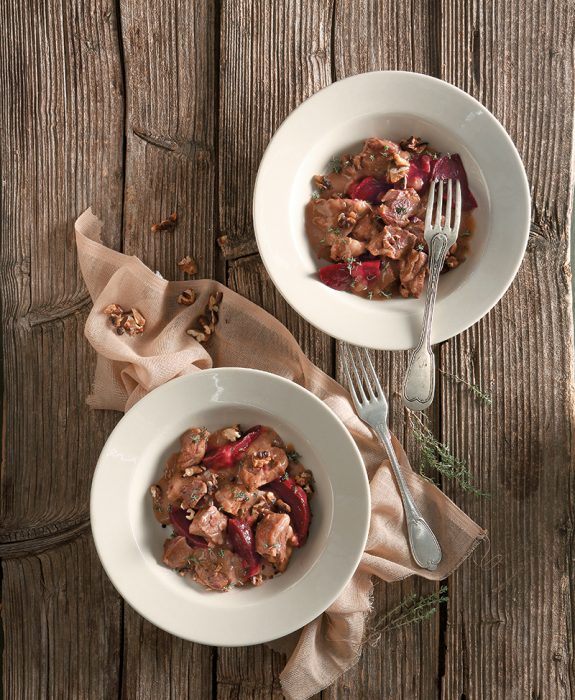 arnaki-me-patzaria-petimezi-kai-karydia