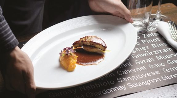 Bistronomy-Experience-at-Wine-Pub-01_anoigma