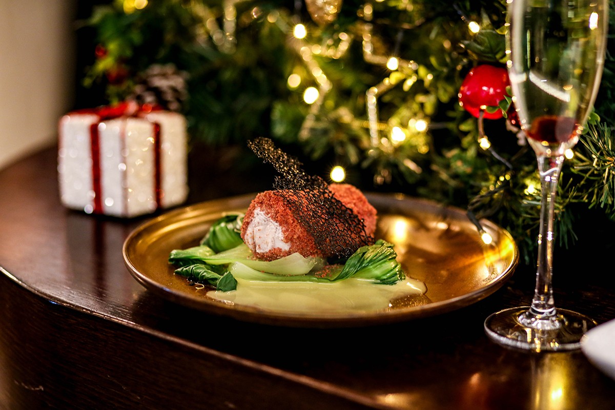 NICE_AND_EASY_anoigma