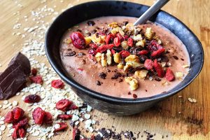 Goji berry chocolate porridge
