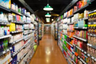 supermarket in blurry for background