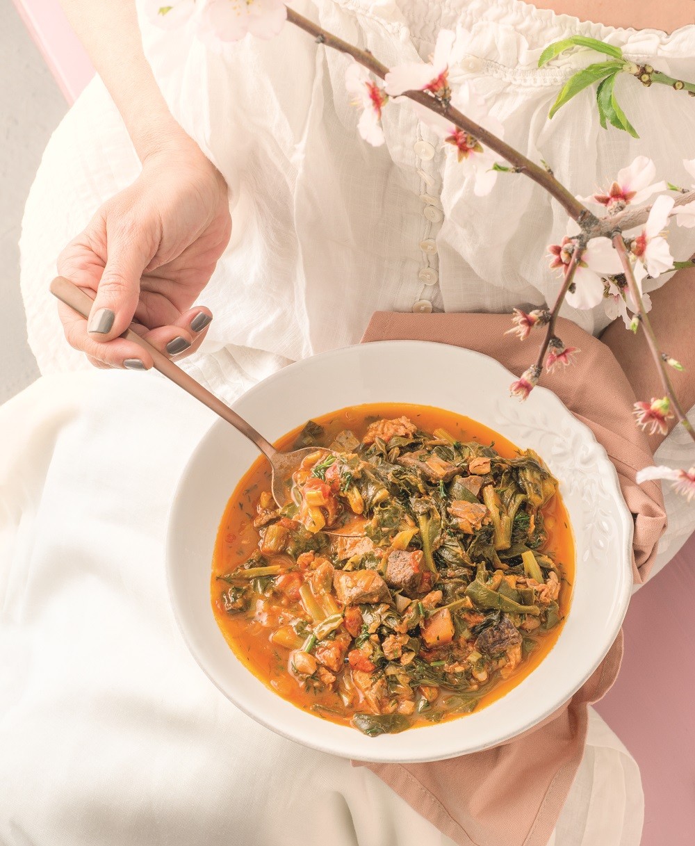 mageiritsa kokkinisti me seskoula_anoigma