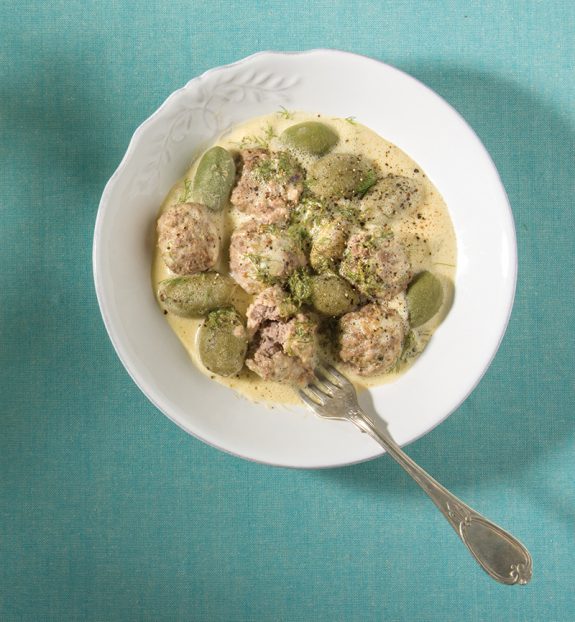 tsagala-me-keftedakia