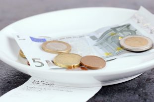 Tip on a restaurant table