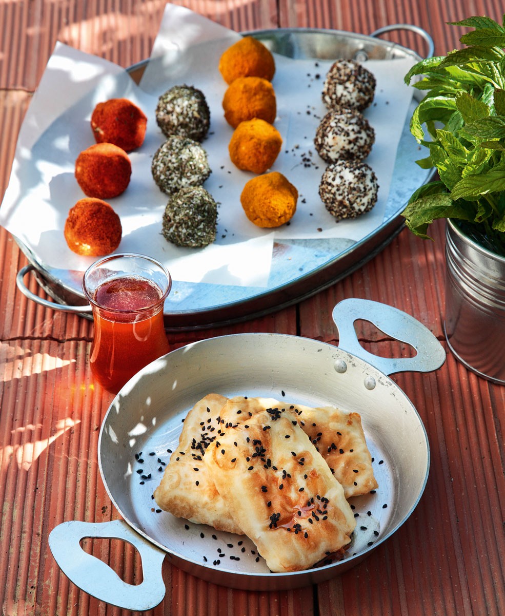 1-mpalakia-fetas-k-paketakia-fetas