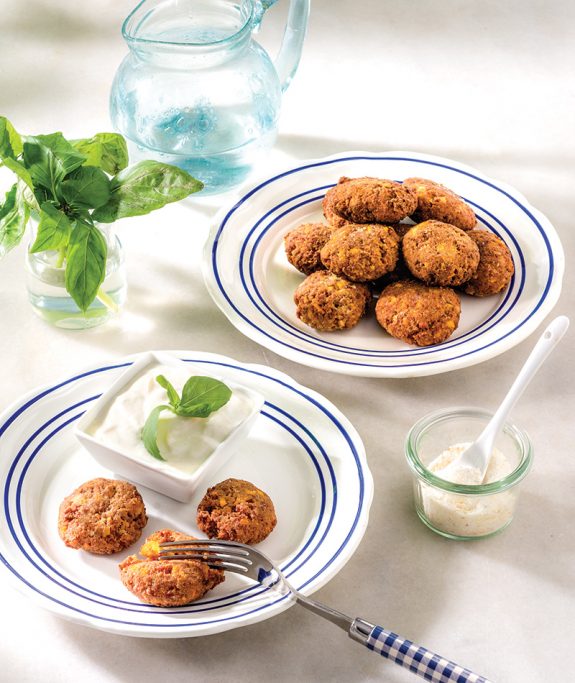 afrata-keftedakia-loukaniko