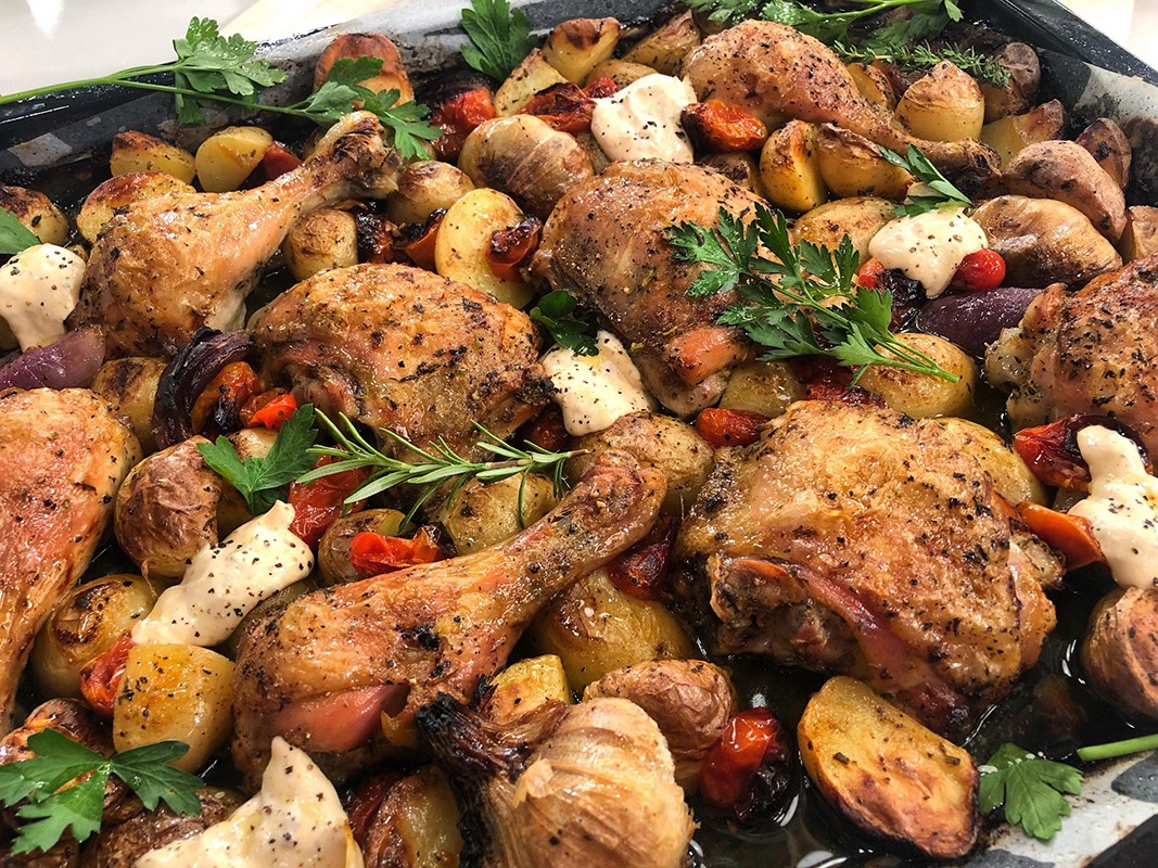 kotopoulo-saltsa-giaourti