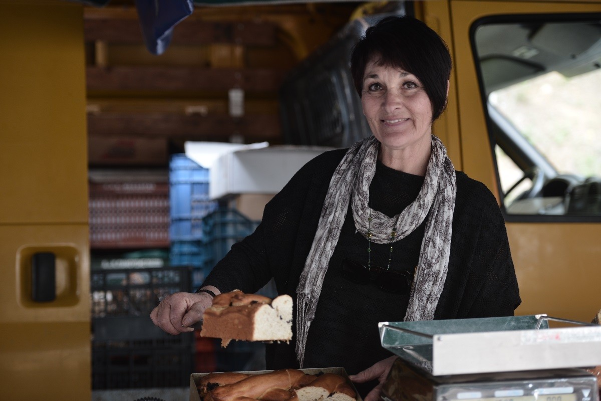 PARAGOGOS Kardatou anoigma