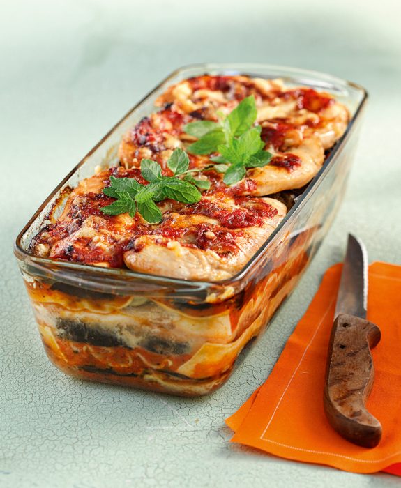 kotopoylo-me-melitzanes-kaseri