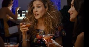 Κι όμως, η Σάρα Τζέσικα Πάρκερ δεν έπινε Cosmopolitan στο Sex and the City!