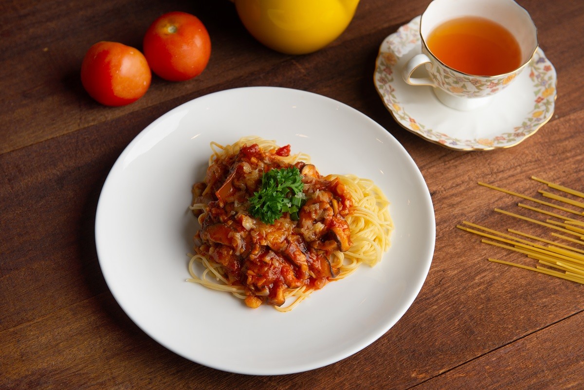 vegetarian bolognese mushroom spaghetti