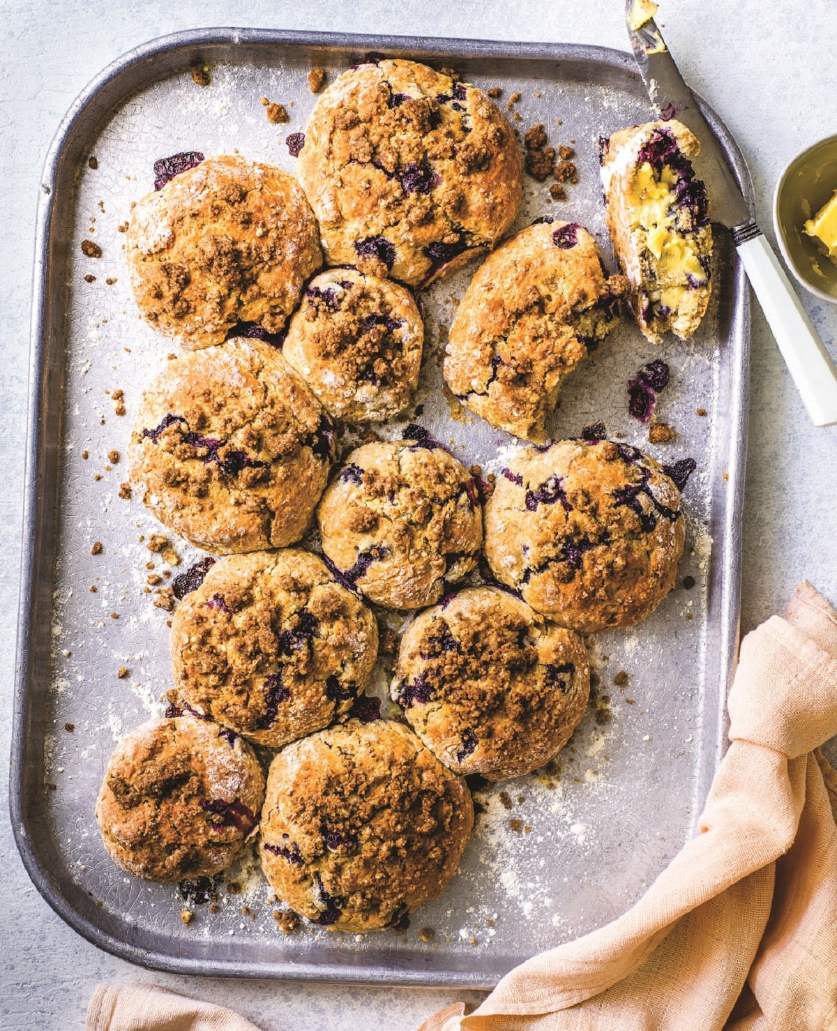 Pull apart blueberry muffin bread