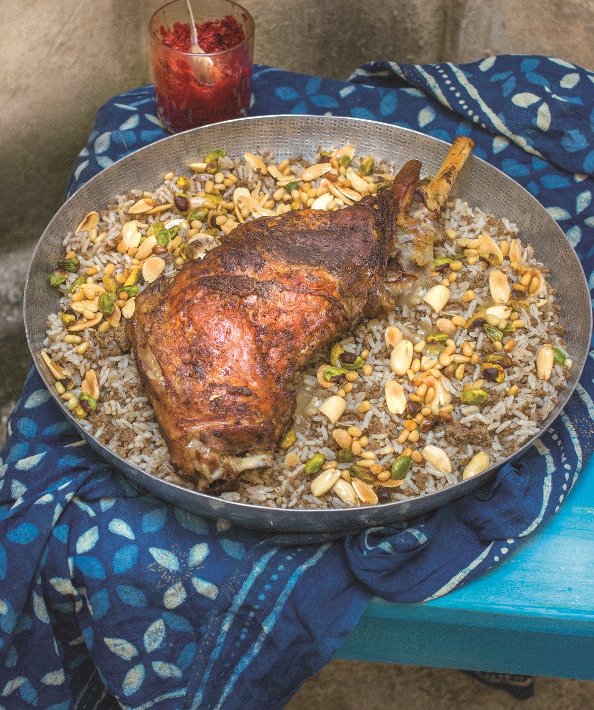 arni mpouti kai ruzi me kima anoigma mikri