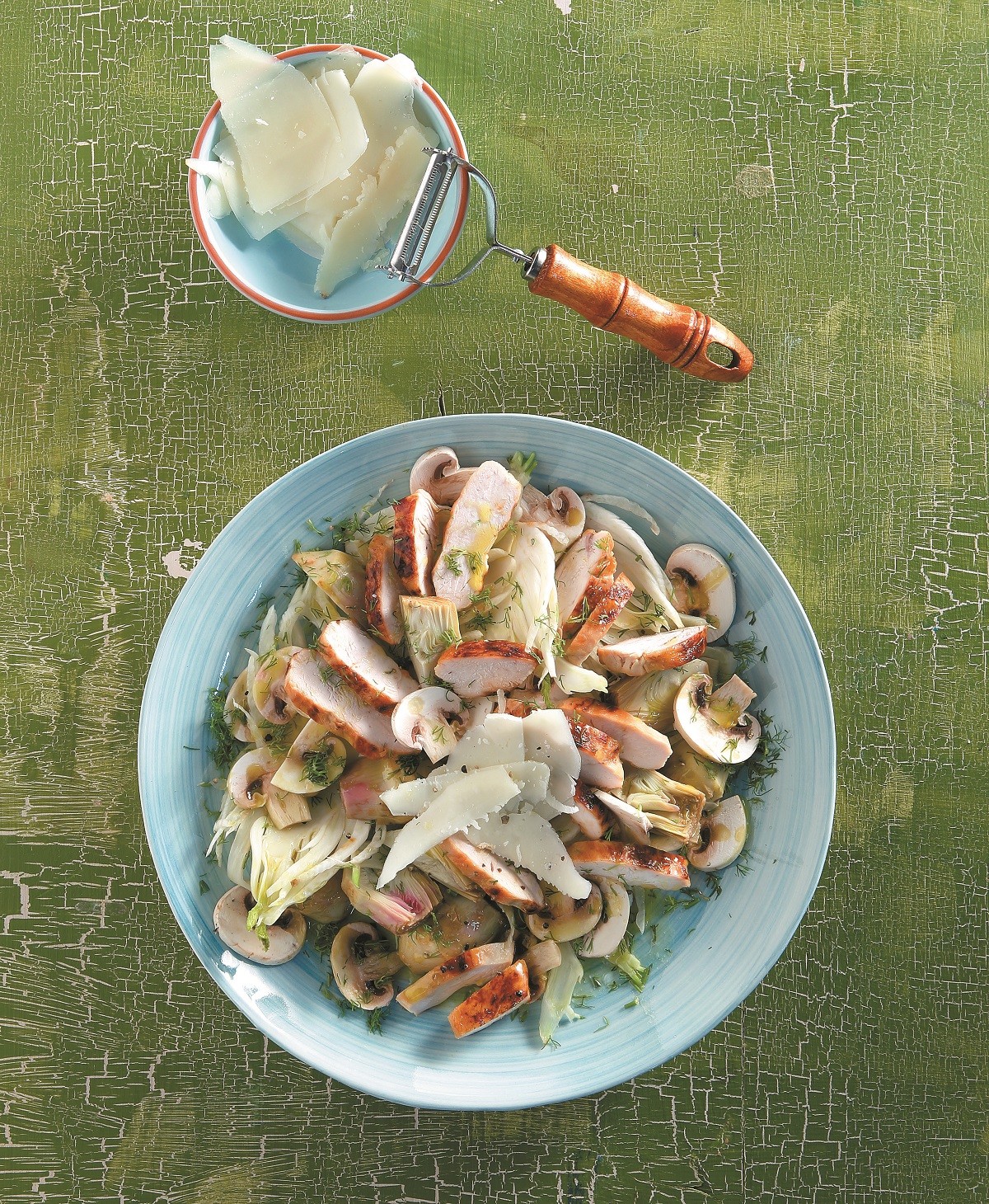 Nitsiakos_salata kotopoulo agginares mikri