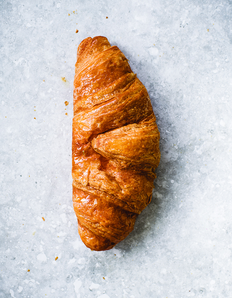 Single croissant