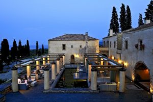 Γαστρονομική βραδιά στο Kinsterna Hotel, στη Μονεμβασιά